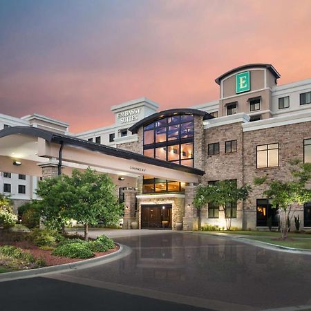 Embassy Suites By Hilton Fayetteville Fort Bragg Exteriör bild