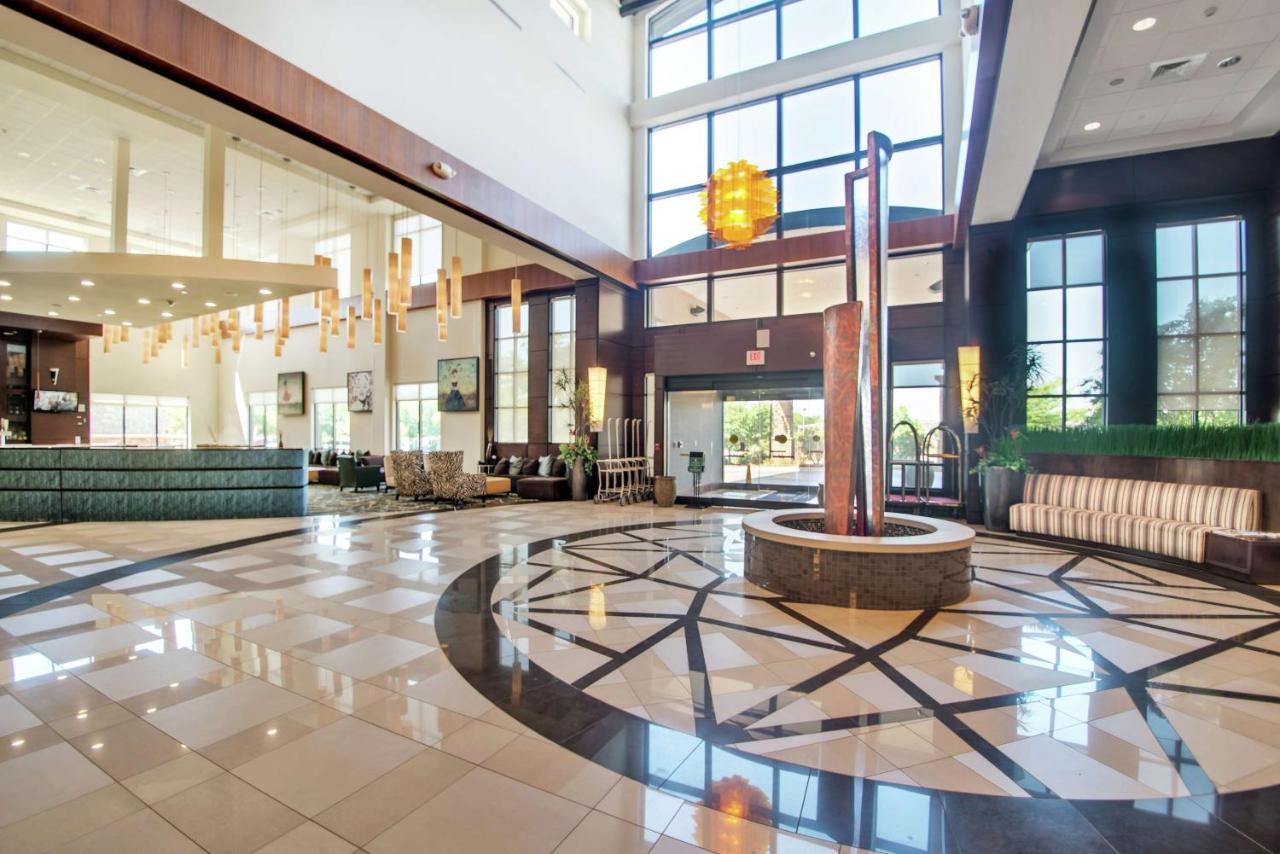 Embassy Suites By Hilton Fayetteville Fort Bragg Exteriör bild